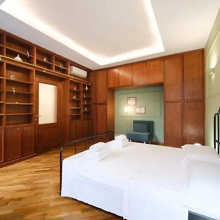 Apartment Dadada By Buddyrent Rome